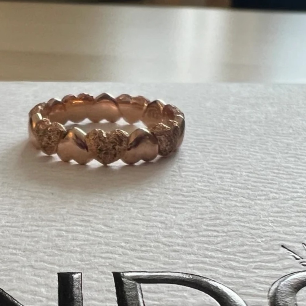 Pandora Rose Gold Matte Brilliance Hearts Ring size 7